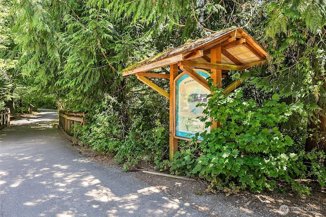 16671 SE 17th Pl, Bellevue, WA 98008 - view of property's community