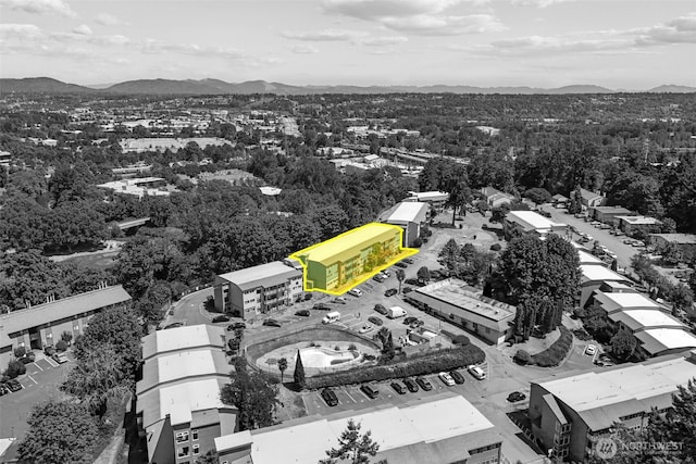 15152 65th Ave S Unit 818, Tukwila, WA 98188 - view of property location with property boundaries highlighted and a mountain backdrop