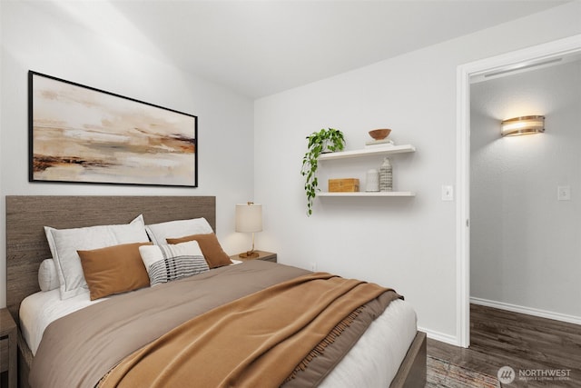 1713 S 30th St, Mount Vernon, WA 98274 - bedroom with wood finished floors and baseboards