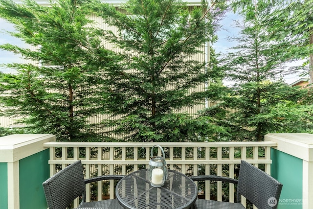346 Wyatt Way NE Unit 10, Bainbridge Island, WA 98110 - photo 17