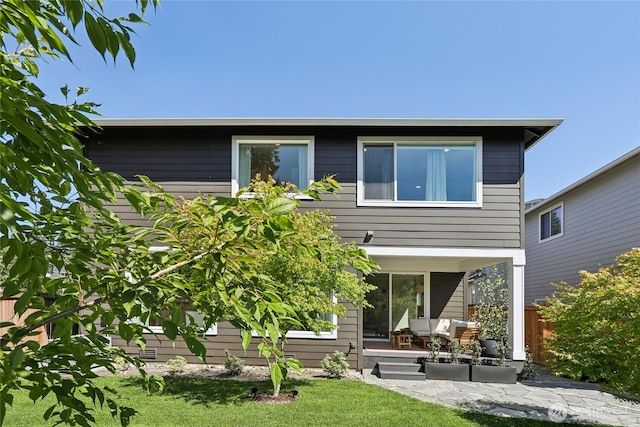 16204 27th Street Ct E, Lake Tapps, WA 98391 - back of house with a patio