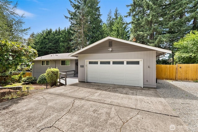 3527 Cain Rd SE, Olympia, WA 98501 - ranch-style home featuring driveway