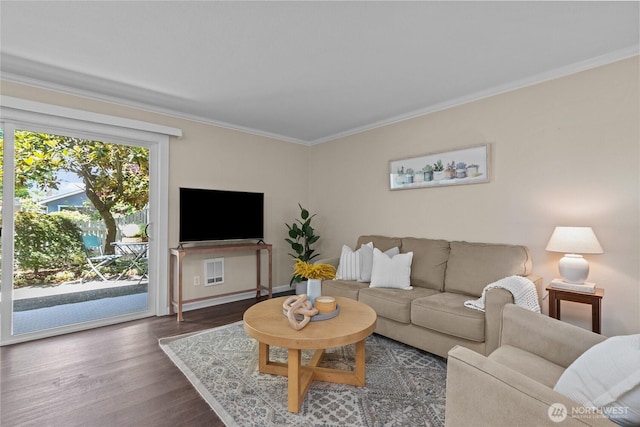 1302 N 6th St Unit 8, Tacoma, WA 98403 - living area with crown molding and wood finished floors