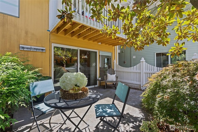 1302 N 6th St Unit 8, Tacoma, WA 98403 - view of patio / terrace