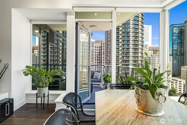 1920 4th Ave Unit 1207, Seattle, WA 98101 - balcony featuring a city view and outdoor dining area