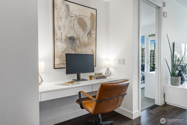 1920 4th Ave Unit 1207, Seattle, WA 98101 - office space with built in desk and dark wood finished floors