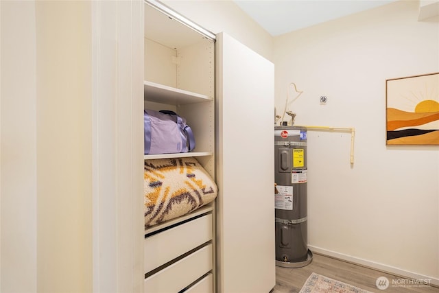 530 4th Ave W Unit 405, Seattle, WA 98119 - utilities featuring water heater