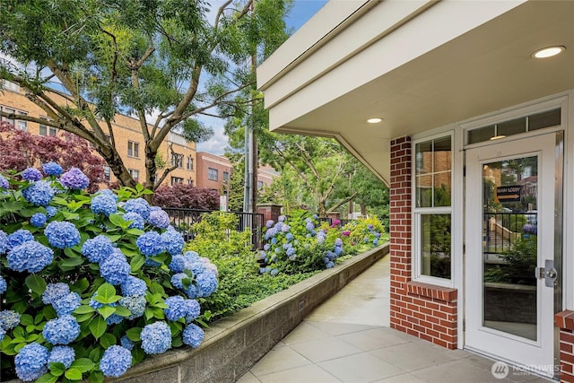 530 4th Ave W Unit 405, Seattle, WA 98119 - view of balcony