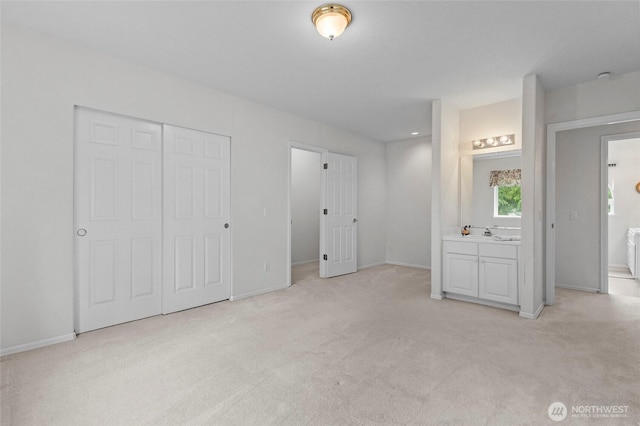 4015 E Broadway St, Mount Vernon, WA 98274 - unfurnished bedroom with carpet floors, ensuite bathroom, and a closet