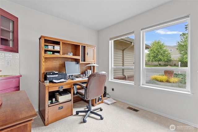 4015 E Broadway St, Mount Vernon, WA 98274 - carpeted home office with baseboards