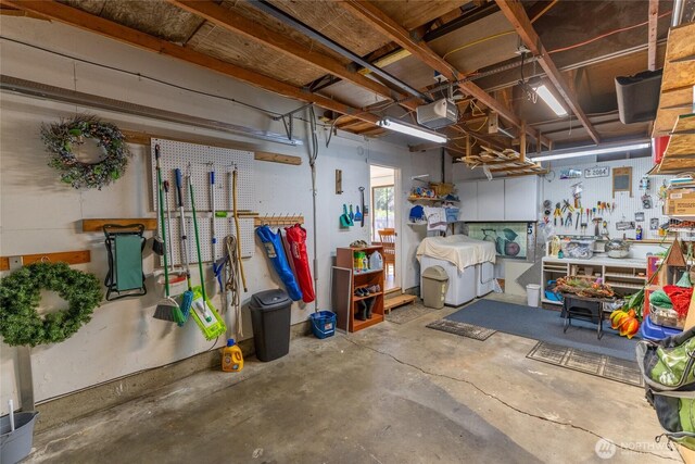 2426 Haines St, Port Townsend, WA 98368 - below grade area with a workshop area