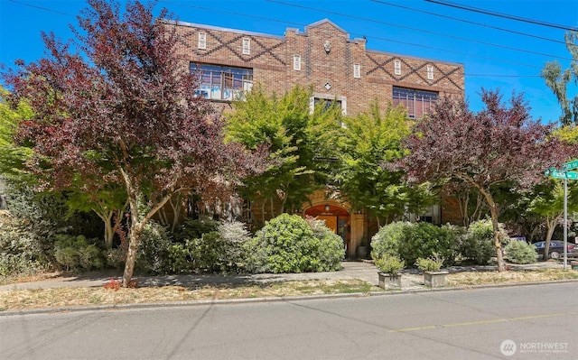 3121 Franklin Ave E Unit 24, Seattle, WA 98102 - view of front of property featuring brick siding