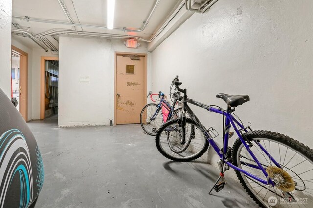 3121 Franklin Ave E Unit 24, Seattle, WA 98102 - garage with washer / dryer