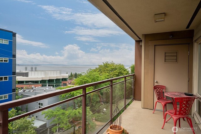 500 5th Ave W Unit 505, Seattle, WA 98119 - view of balcony