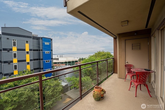 500 5th Ave W Unit 505, Seattle, WA 98119 - view of balcony