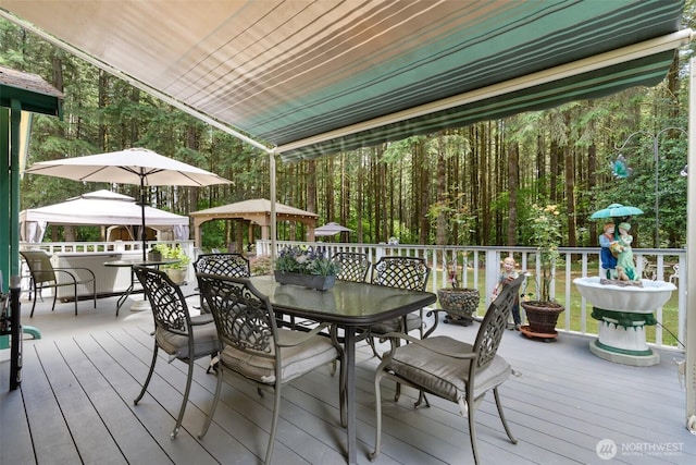 103 Nikula Rd W, Winlock, WA 98596 - deck with outdoor dining space