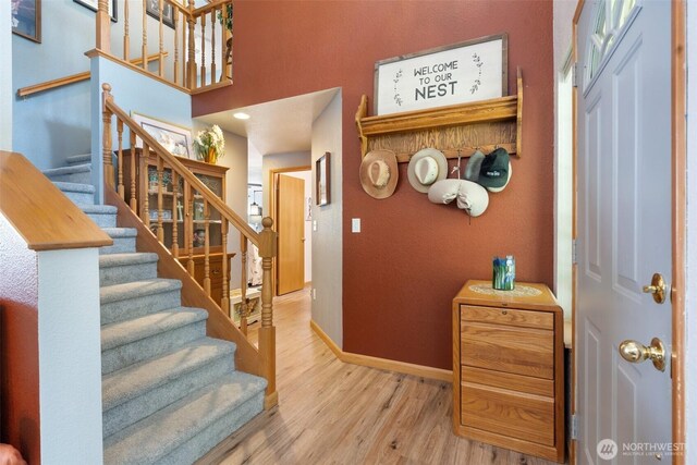 103 Nikula Rd W, Winlock, WA 98596 - foyer entrance featuring stairs and wood finished floors