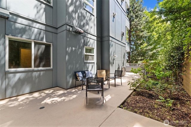3112 SW Avalon Way Unit 102, Seattle, WA 98126 - view of patio / terrace