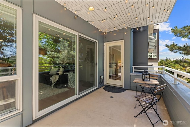 3112 SW Avalon Way Unit 102, Seattle, WA 98126 - view of balcony