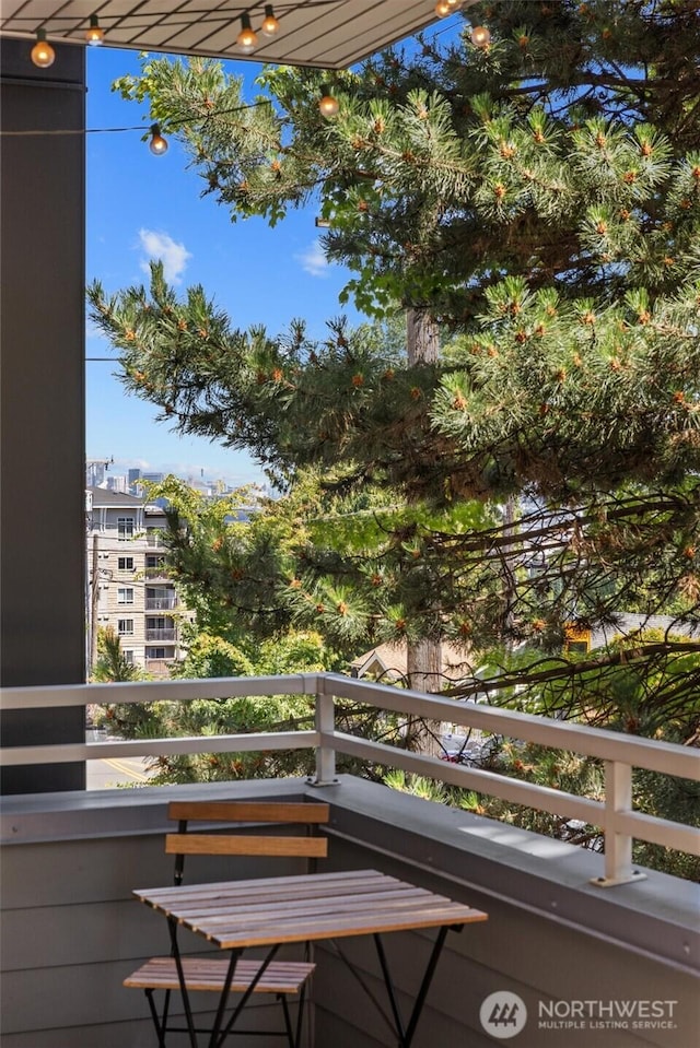 3112 SW Avalon Way Unit 102, Seattle, WA 98126 - view of balcony