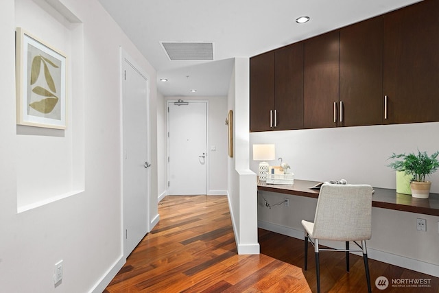910 Lenora St Unit S403, Seattle, WA 98121 - office space featuring light wood-type flooring, recessed lighting, and built in study area