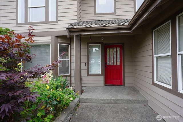 34801 30th Ave SW, Federal Way, WA 98023 - entrance to property featuring a tiled roof