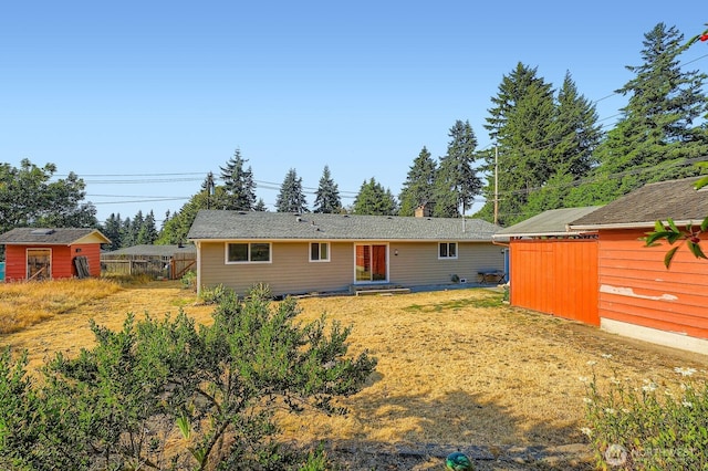 721 S 304th St, Federal Way, WA 98003 - back of house with a shed