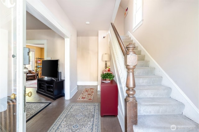 5253 Brooklyn Ave NE, Seattle, WA 98105 - photo 2
