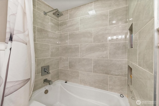 22616 88th Ave W, Edmonds, WA 98026 - full bathroom featuring shower / bathtub combination with curtain