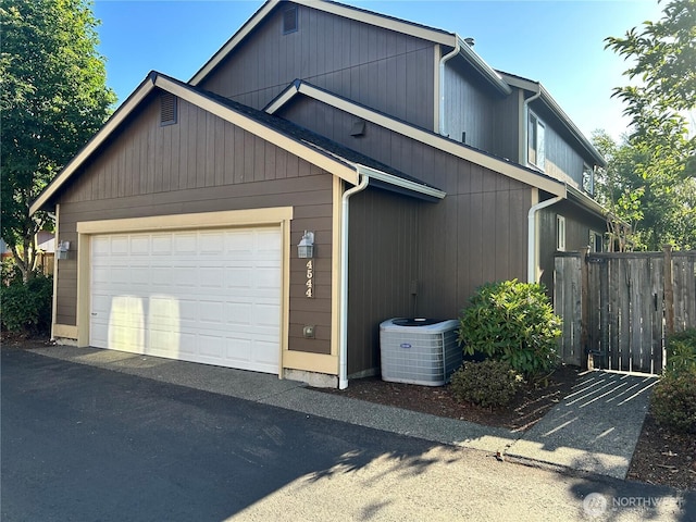 4544 Durham St SE, Lacey, WA 98503 - view of front of home featuring a garage