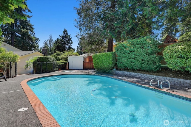 207 215th St SE, Bothell, WA 98021 - view of swimming pool