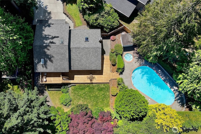 207 215th St SE, Bothell, WA 98021 - view of subject property with a pool area