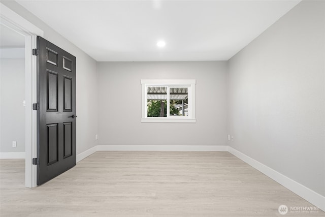 1316 115th St S, Tacoma, WA 98444 - empty room featuring light wood finished floors and recessed lighting