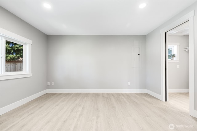 1316 115th St S, Tacoma, WA 98444 - unfurnished room featuring light wood-style flooring and recessed lighting