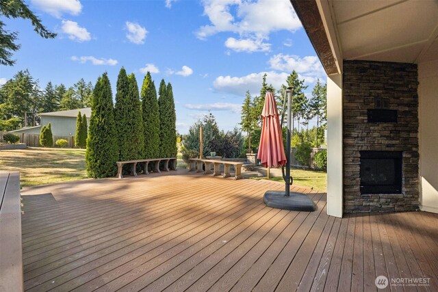 4749 NE Waxwing Ct, Lacey, WA 98516 - view of wooden deck