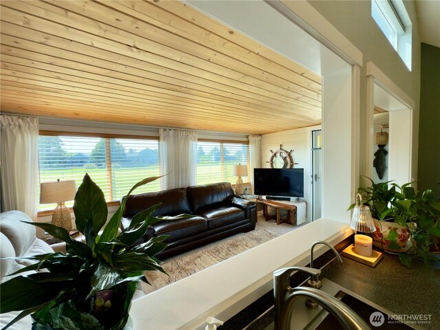 559 Puffin Ave NE, Ocean Shores, WA 98569 - photo 9