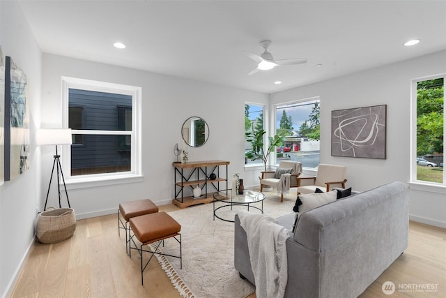1327 N 185th St Unit A, Shoreline, WA 98133 - living room with light wood-style flooring, recessed lighting, and a ceiling fan