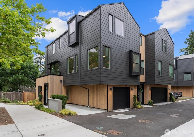 1327 N 185th St Unit A, Shoreline, WA 98133 - view of front facade featuring an attached garage