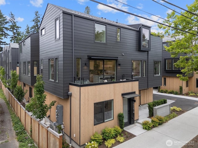 1327 N 185th St Unit A, Shoreline, WA 98133 - view of townhome / multi-family property