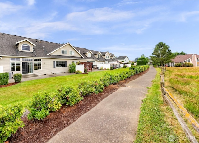 1725 Harrison Pl Unit 104, Lynden, WA 98264 - exterior space with a residential view
