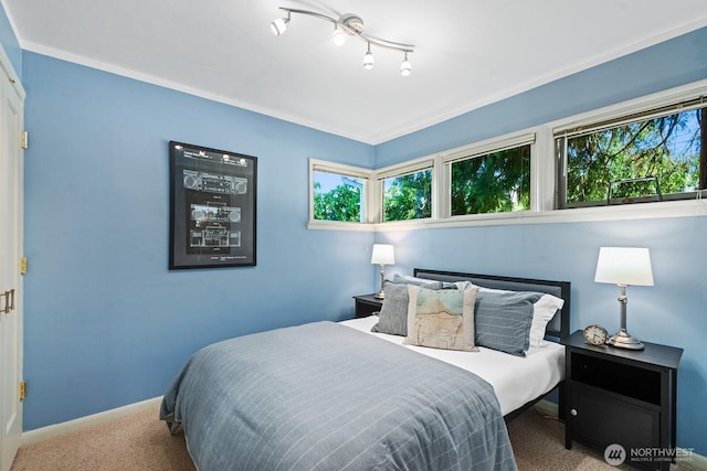 9423 45th Ave SW, Seattle, WA 98136 - carpeted bedroom featuring baseboards