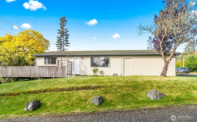 1200 Lenora Ct, Bellingham, WA 98225 - ranch-style home featuring a front lawn