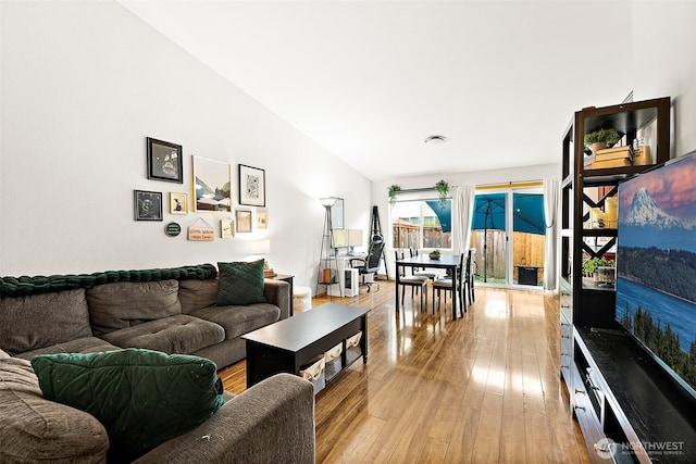 6036 Park St E, Fife, WA 98424 - living room with light wood finished floors and vaulted ceiling