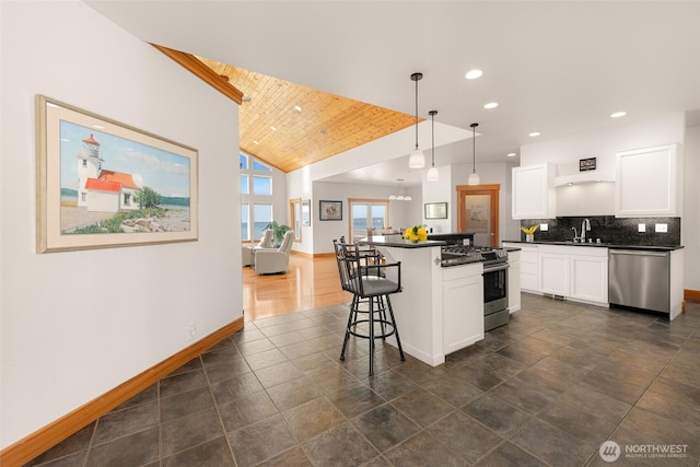 2176 Montfort Ave, Blaine, WA 98230 - photo 6