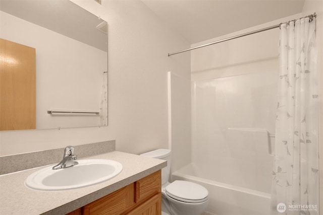4050 NE 197th St, Lake Forest Park, WA 98155 - bathroom featuring vanity and shower / bath combo with shower curtain