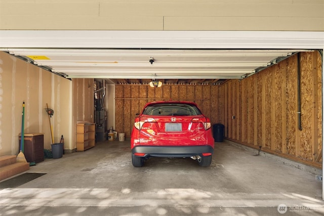 4050 NE 197th St, Lake Forest Park, WA 98155 - garage featuring a garage door opener