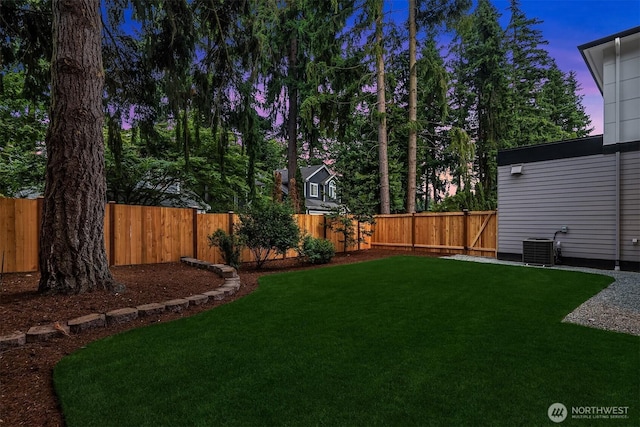 11618 NE 111th St, Kirkland, WA 98033 - view of fenced backyard