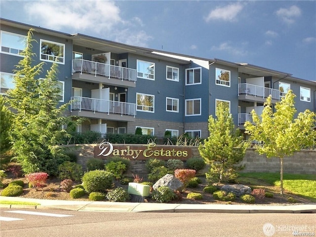 504 Darby Dr Unit F2, Bellingham, WA 98226 - photo 1