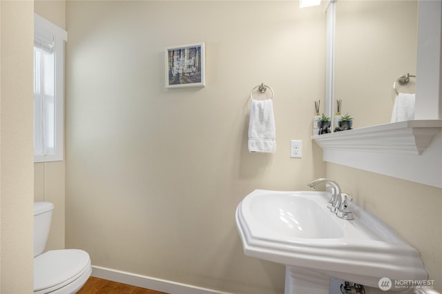 1501 209th Ave NE, Sammamish, WA 98074 - half bath with toilet and wood finished floors