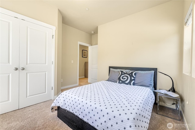 1501 209th Ave NE, Sammamish, WA 98074 - bedroom featuring carpet flooring and a closet